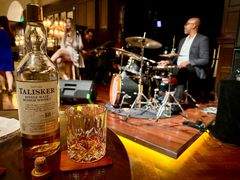 -LONG BAR 廊吧(外滩华尔道夫酒店)