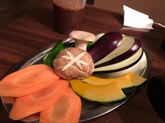 -焼肉まんぐう