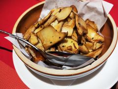 香煎白灵菇配牛肝菌-Macarena 玛卡莲娜西班牙餐厅