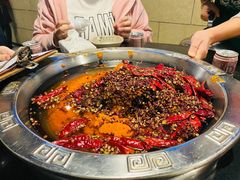 -洞亭火锅(防空洞总店)