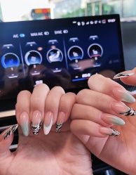 -斯馨·健康美甲美睫