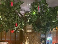 -八府香鸭·啫啫煲(华山路店)