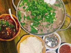 -小杨翘脚牛肉