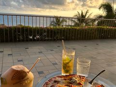 -日落吧·海景咖啡厅·餐酒吧·鸡尾酒·下午茶·乐队表演·浪漫夕阳·三亚文华东方酒店