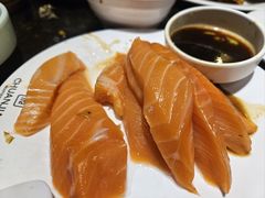 -川骄海鲜自助(王府井奥莱UP TOWN店原世界之花店)