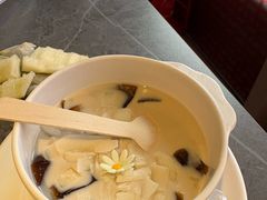 -竹犇番茄火锅(长风街店)