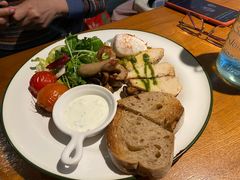 -JINNS锦时 steak&pizza(浸信会礼拜堂旧址店)