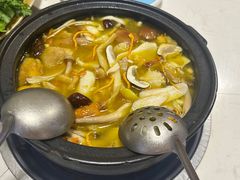 -菌之家·专业纯野生菌火锅·特色炒菌