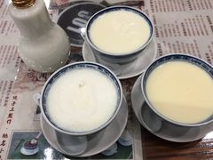 -周大娘牛乳(旧寨古村总店)