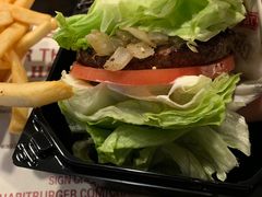 -The Habit Burger Grill 哈比特汉堡(复兴soho店)