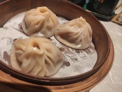 蟹粉汤包-松鹤面馆·古法焖肉面(观前店)