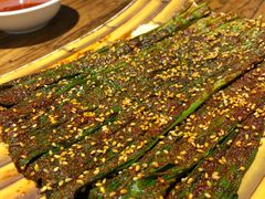烤韭菜卷-有奴思烤肉·清真(正宁路店)