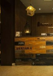 -红人馆造型世爵国际