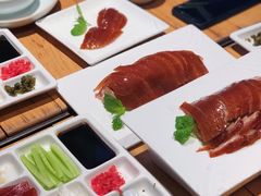 酥香嫩烤鸭-四季民福烤鸭店(前门廊房二条店)