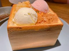 -蜜桃餐厅·伴山(湖滨商业街店)