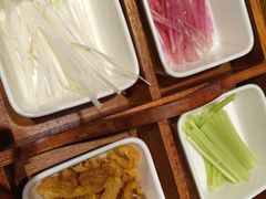-乐忻皇朝(上海中心大厦店)