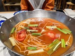 -王奋斗贵州酸汤牛肉火锅