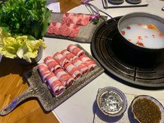 -哈拉海和牛主题餐厅(哈西店)