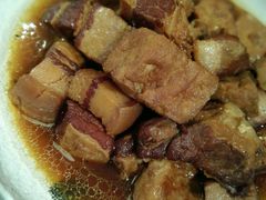 农家红烧肉-宣威山野人家·云南菜·菌火锅(金碧店)