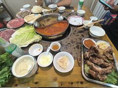 -乳仔牛牦牛汤锅 烤羊排(松潘古城店)