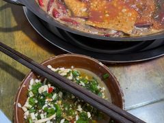 -黄潇洒老火锅(九眼桥宏济巷店)