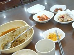 -贵宾庄炸酱面·韩式料理(高区店)