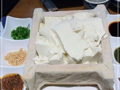 -95号酱骨·一块豆腐(展春园西路店)