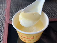-怡豪大饭店·49楼旋转自助餐厅