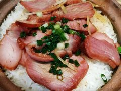叉烧煲仔饭-粤仔湾砂锅粥(金太湖店)