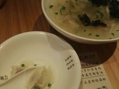 -凤起龙游老面包子(凯德晶品店)