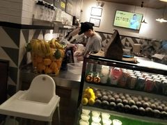 -油梨树 AVOCADO TREE(亮马桥店)