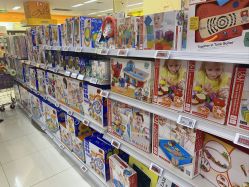 -孩子王童乐园(资阳万达店)