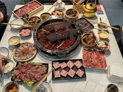 -卤校长老火锅(杨家坪直营店)