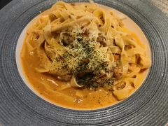 -卡普里披萨·牛扒·下午茶