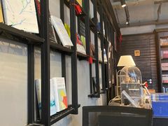 -阅西安新华书店(翠华南路店)