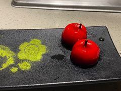 -海底捞火锅(曹安公路店)