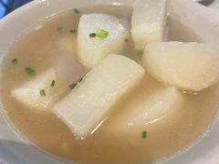 萝卜汤-万利洪记粉面美食