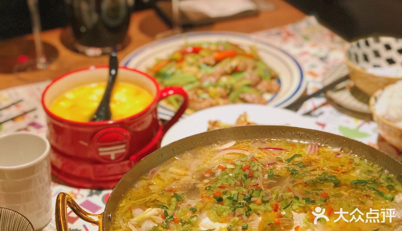 杭州探店｜氛围感川菜馆超下饭