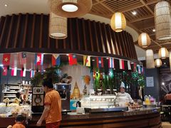 -齐河孔雀王温泉酒店·金孔雀自助百汇