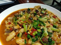 红烧鱼尾-好灶头妈妈菜·柴火灶台鱼·千岛湖土菜地标美食