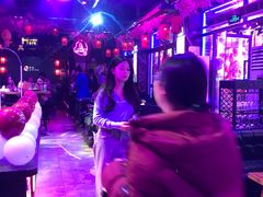 -喜鹊音乐酒馆(西街店)
