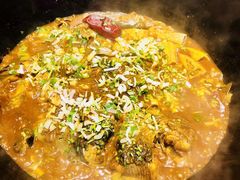 -山河屯铁锅炖(哈西站店)