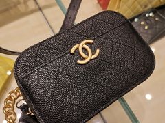 -Chanel(德基广场店)