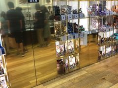 -VENCHI 闻绮(上海佛罗伦萨小镇店)