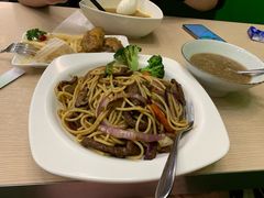 -佰搭果·广式茶餐厅(西华路店)