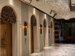 -上海闵行星河湾酒店