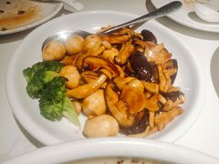 野山菌鹌鹑蛋-小放牛炒菜馆(裕华万达店)