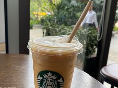 冰美式加稀奶油（大杯）-星巴克臻选(深圳龙华红山天虹店)