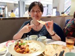 -维吾尔餐厅(宜山路店)