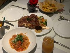 -静香HOUSE·全时段融合餐厅(七星欢乐颂店)